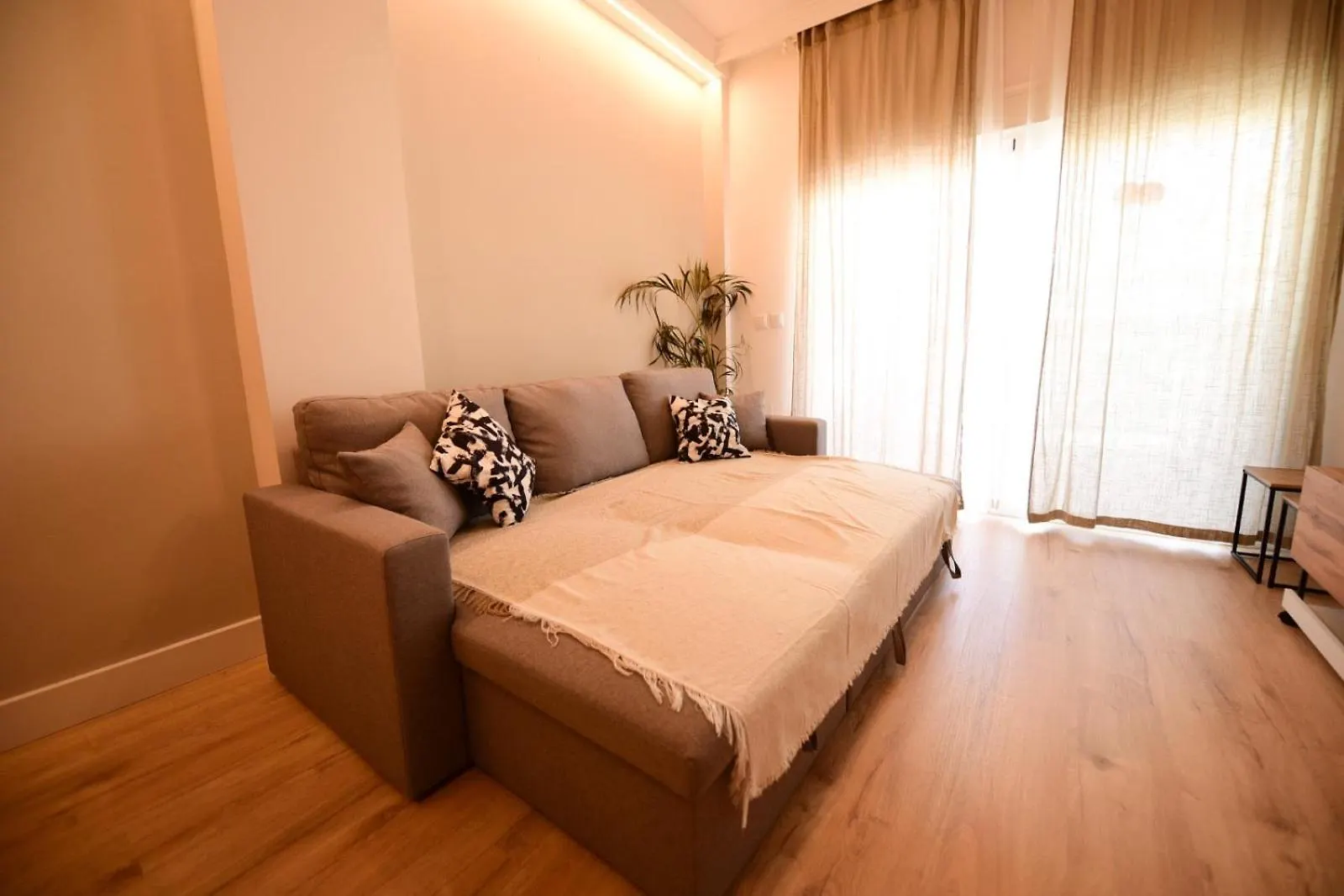 Apartment Fabuloso Apto 1-5 Personas Torrequebrada-Benalmadena Piscina Terraza Parking Wi-Fi